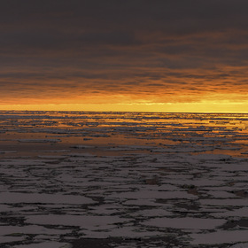 Антарктический рассвет